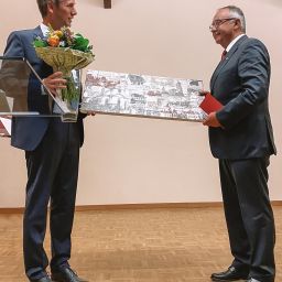 Manuel Follmann in seiner Antrittsrede als neuer Bürgermeister. 