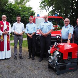 Neues Tragkraftspritzenfahrzeug für die Freiwillige Feuerwehr Niederscheidweiler