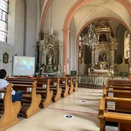 Blick in die Kirche St. Martin Dreis