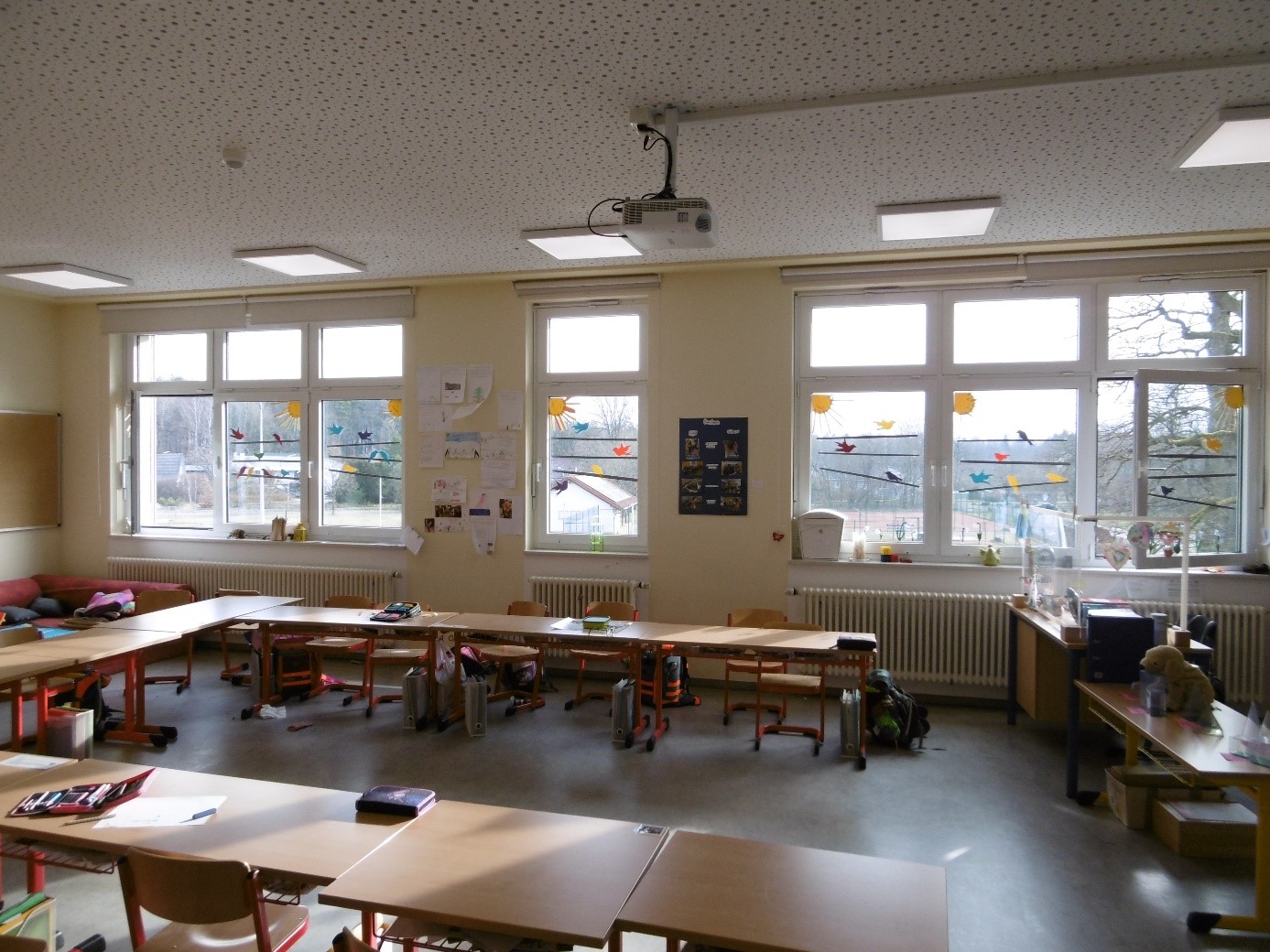 1. Abbildung: Klassenraum Obergeschoss nach Umrüstung