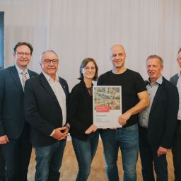 Hetzerath: Barfußpfad im Naherholungsgebiet Hetzerath