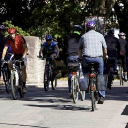 Die Klüsserather Brücke war fast zu klein