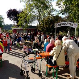Der Biergarten in Esch war wie immer voll